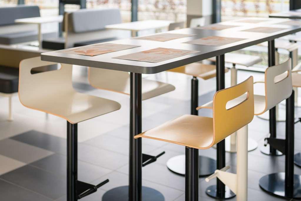 B&B Hotel Frankfurt-Airport Frankfurt am Main Restaurant photo